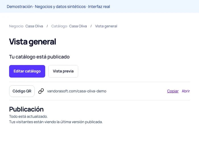 Vista general real de un catálogo publicado: estado actualizado, vista previa, código QR y enlace compartible. URL ilustrativa.